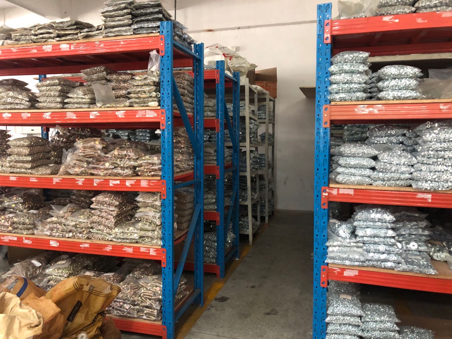 微型螺丝厂家 微型螺丝厂家